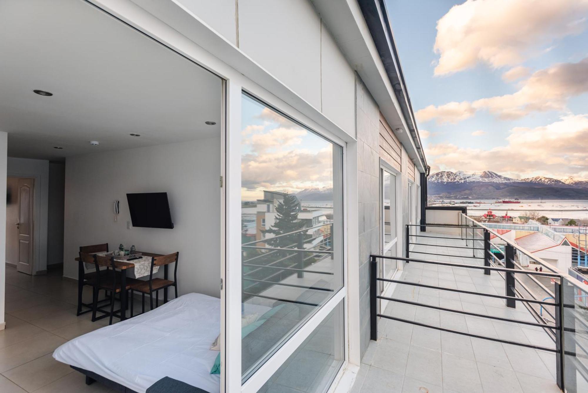 Gente Del Sur - Lugones Apartment Ushuaia Bagian luar foto